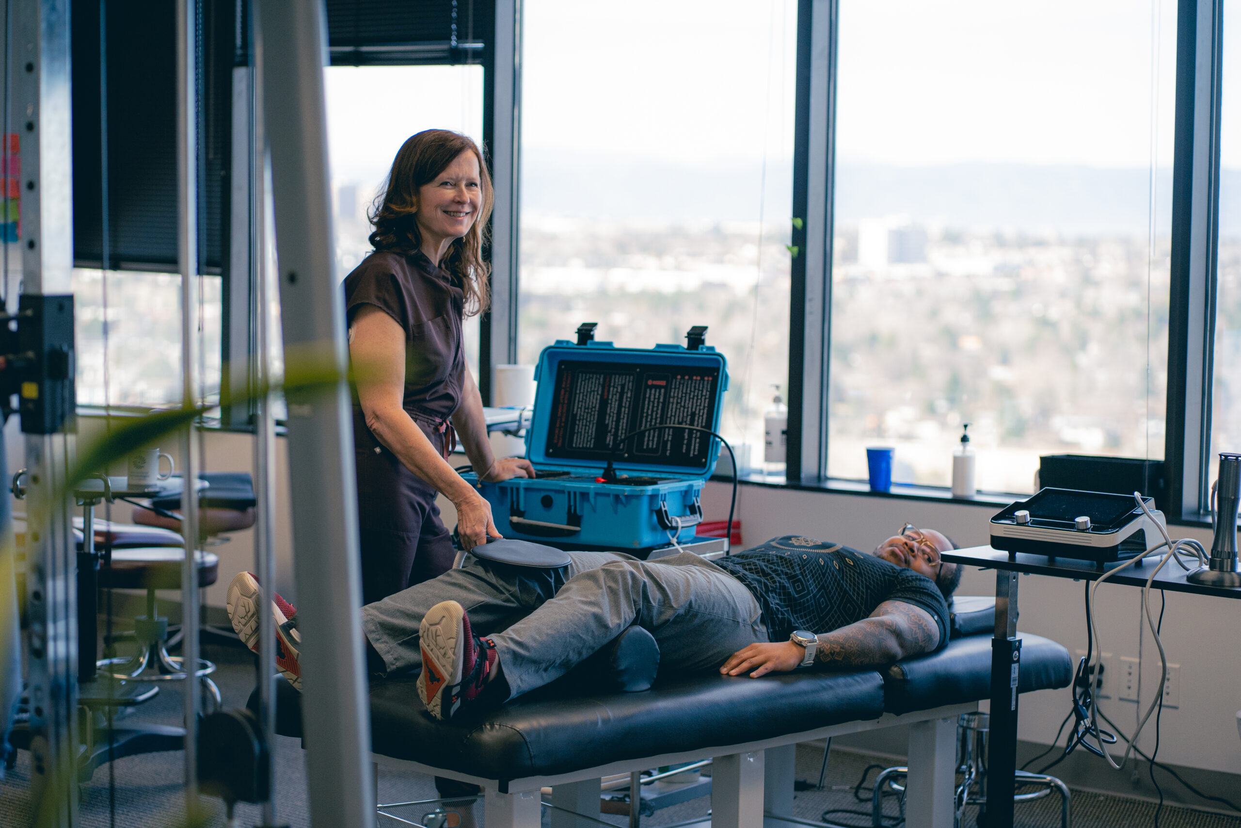 DSC09120 Dr. Knight smiling at patient